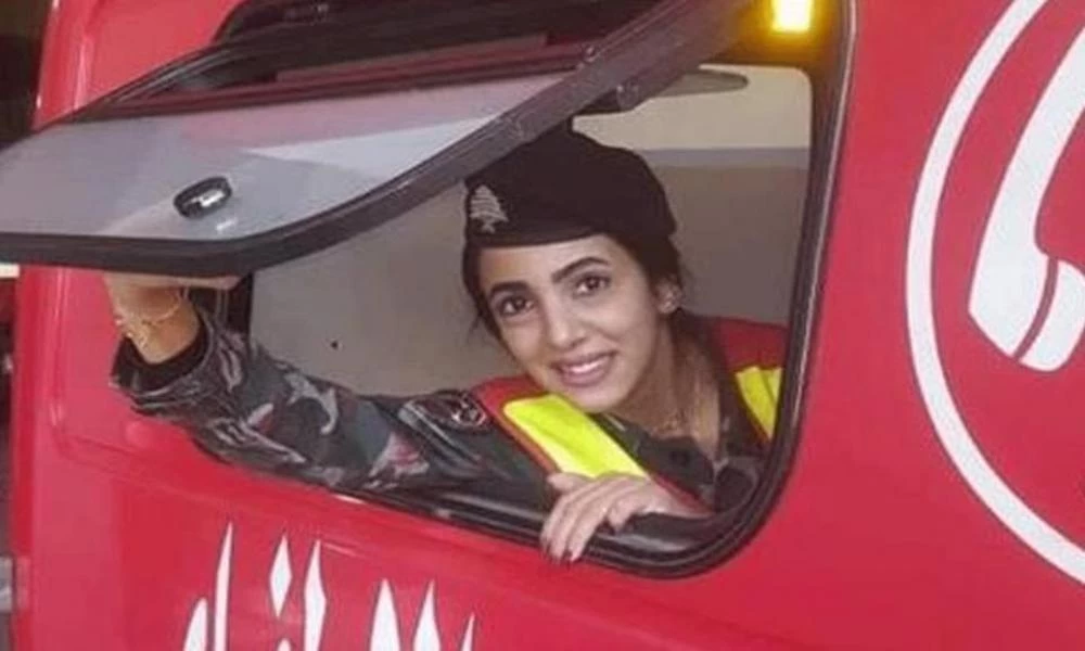 Λίβανος: Ράγισαν καρδιές – Η κηδεία της ηρωίδας Λιβανέζας πυροσβέστη